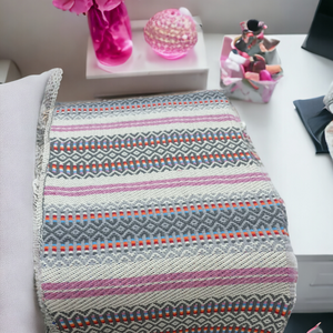 Couverture typique Alentejana gris-rose