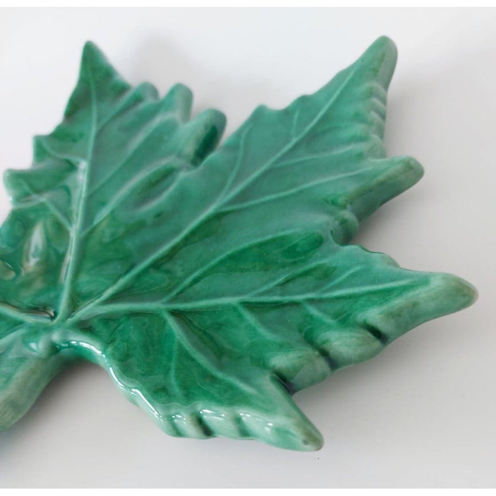 Green Ceramic Maple Leaf