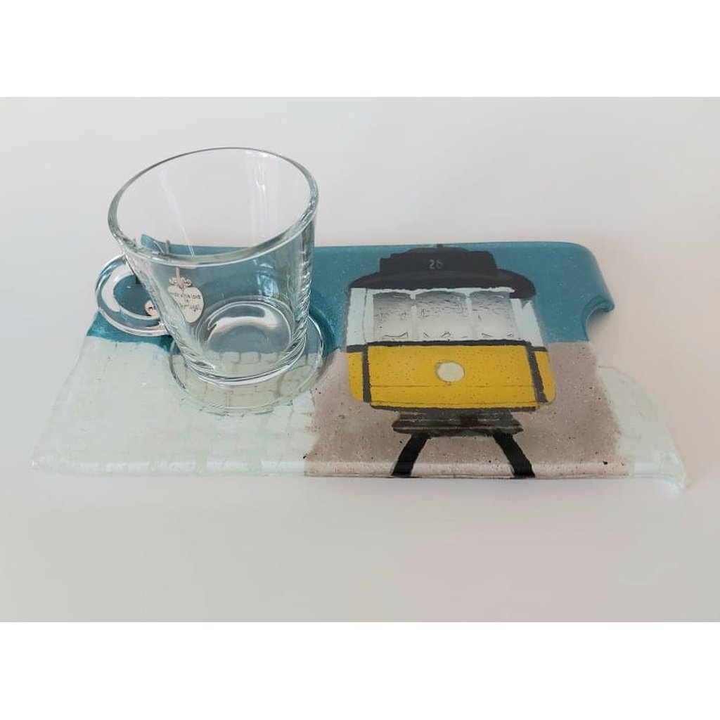 Cup and tray ''Eletrico 28'' in fused glass